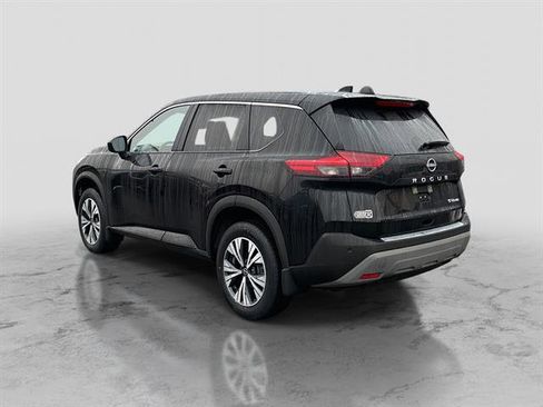 Certified 2023 Nissan Rogue SV image 5