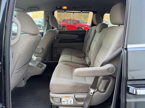 Used 2016 Honda Odyssey EX image 11