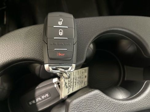 New 2026 RAM 2500 Tradesman w/ Chrome Appearance Group AWD/4WD image 20