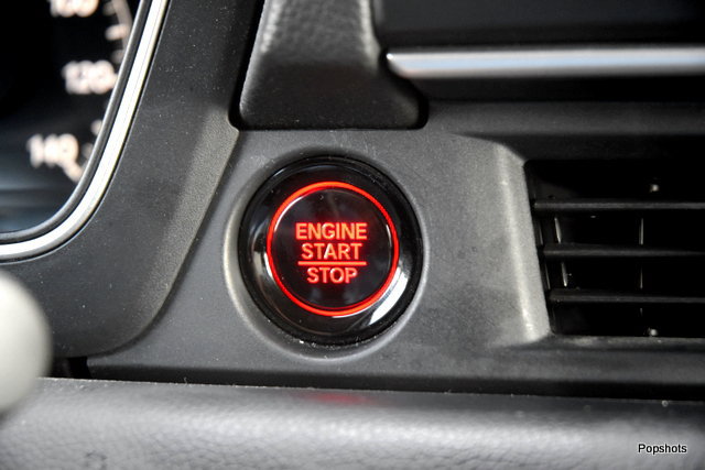 Certified 2025 Honda Pilot EX-L image 19