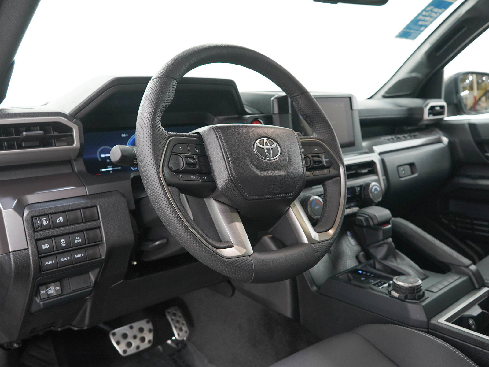 Used 2026 Toyota Tacoma TRD Sport w/ TRD Sport Upgrade Package AWD/4WD image 24