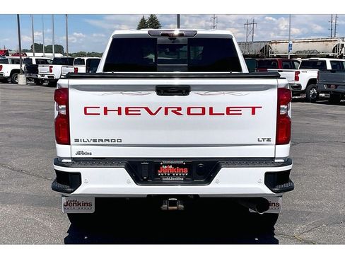 Used 2021 Chevrolet Silverado 3500 LTZ w/ Z71 Chrome Sport Edition AWD/4WD image 4