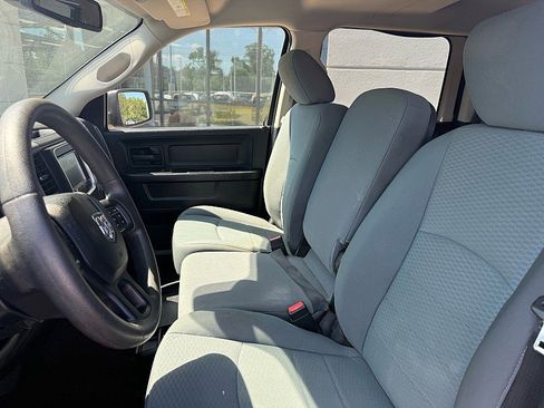 Used 2014 RAM 1500 Express AWD/4WD image 2