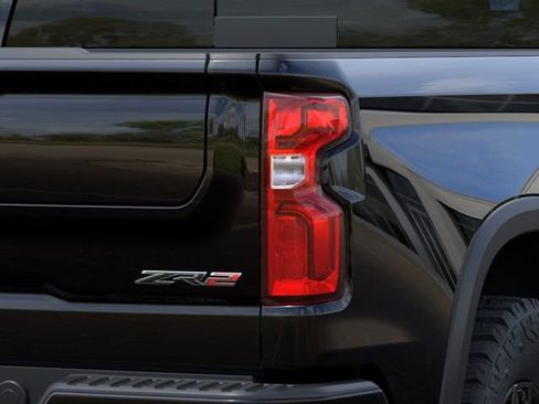 New 2026 Chevrolet Silverado 1500 ZR2 image 11