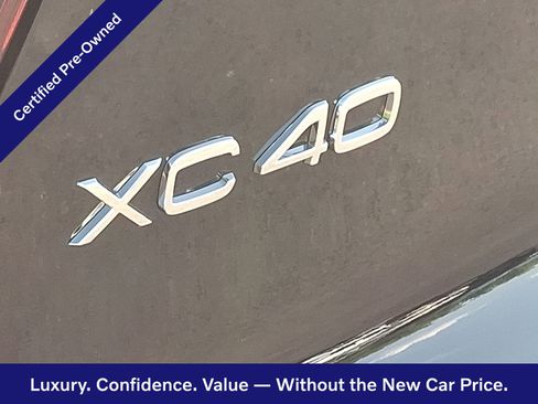 Used 2026 Volvo XC40 B5 Plus w/ Protection Package Premier AWD/4WD image 24