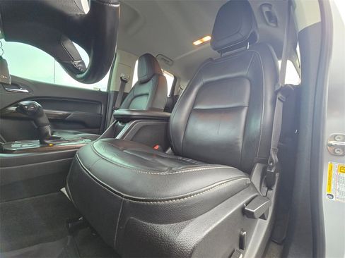 Used 2017 GMC Canyon SLT image 17