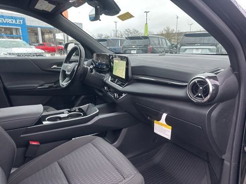 New 2026 Chevrolet Equinox LT image 33