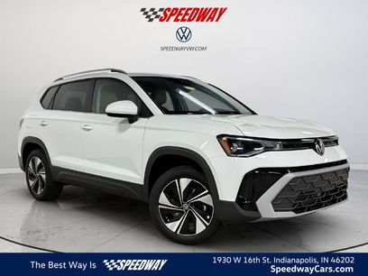 New 2025 Volkswagen Taos SE