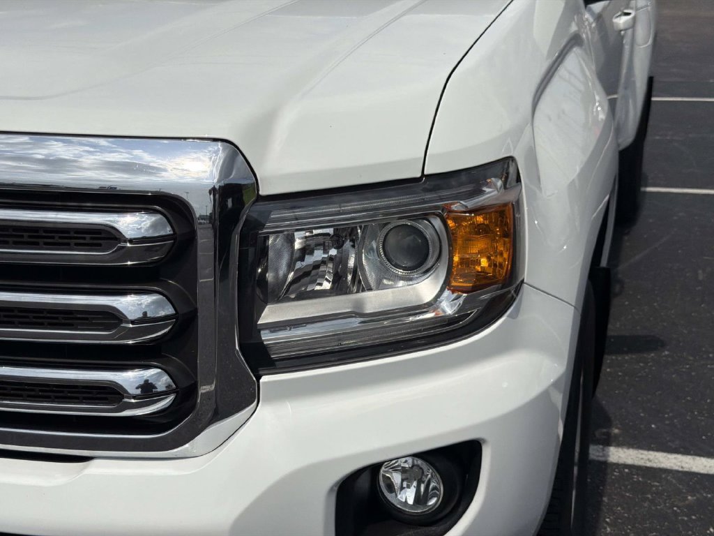 Used 2019 GMC Canyon SLE w/ SLE Convenience Package RWD image 9