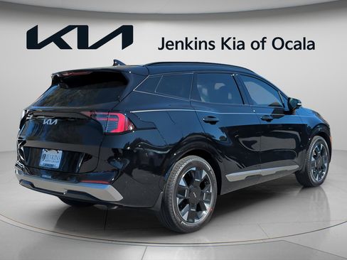 New 2026 Kia Sportage SX FWD image 3