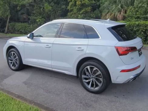 Certified 2022 Audi Q5 2.0T Prestige AWD/4WD image 6