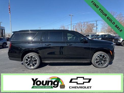 New 2026 Chevrolet Suburban RST w/ Comfort Package image 8