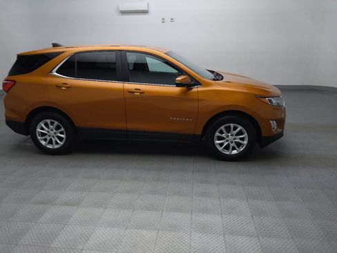 Used 2018 Chevrolet Equinox LT FWD image 11