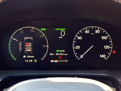 Used 2024 Honda CR-V Sport-L image 25