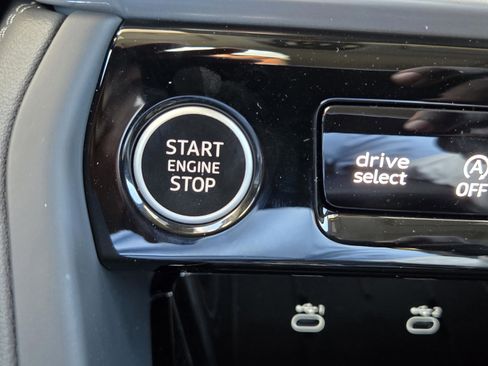 New 2025 Audi Q5 Premium Plus image 15