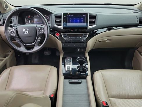 Used 2016 Honda Pilot Elite image 9