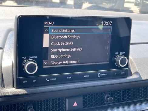 Used 2024 Honda CR-V EX image 11