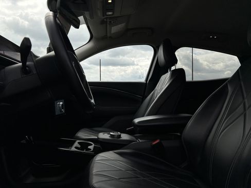 Used 2023 Ford Mustang Mach-E Select RWD image 11