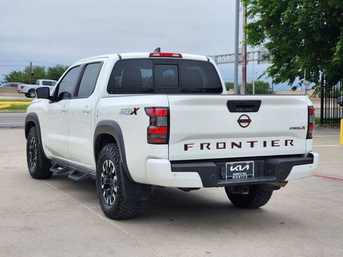 Used 2022 Nissan Frontier Pro-X RWD image 6