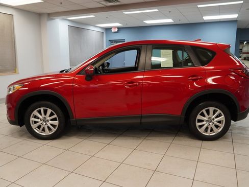 Used 2016 MAZDA CX-5 Sport image 2