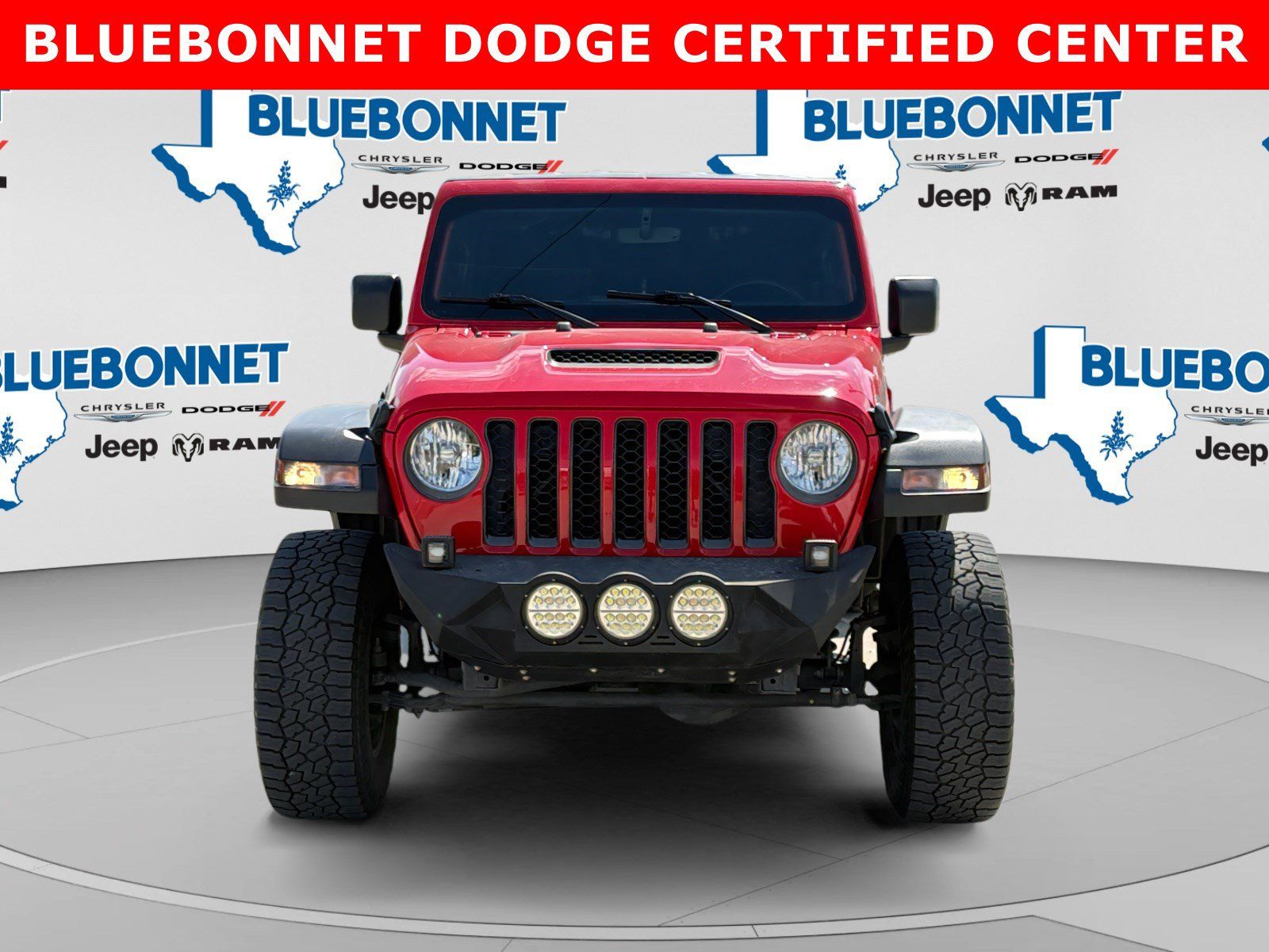 Used 2023 Jeep Gladiator Mojave w/ Cold Weather Group AWD/4WD image 2