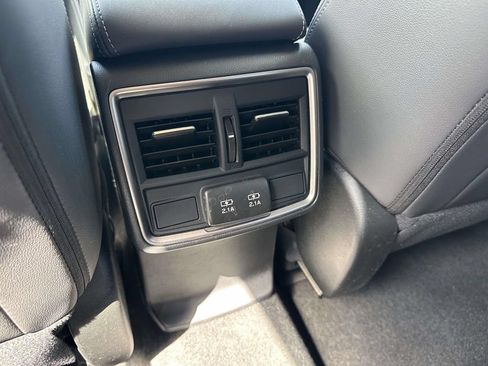 Certified 2024 Subaru Forester Limited AWD/4WD image 9