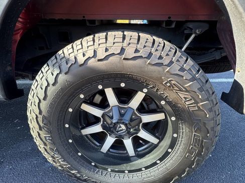 Used 2017 Ford F150 XLT w/ Equipment Group 302A Luxury image 9