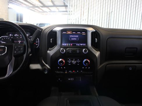 Used 2020 GMC Sierra 1500 SLT w/ SLT Convenience Package image 15