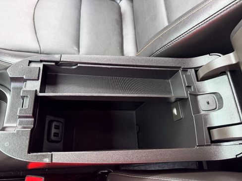 Used 2019 Chevrolet Equinox Premier AWD/4WD image 56
