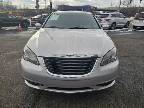Used 2012 Chrysler 200 S image 6