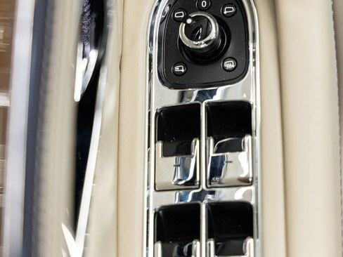 New 2026 Bentley Flying Spur Plug-In Hybrid image 21