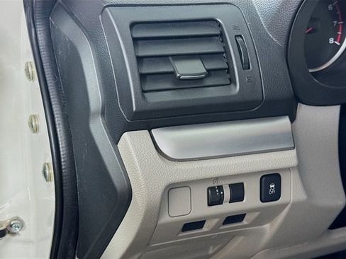 Used 2015 Subaru Forester 2.5i Premium image 10