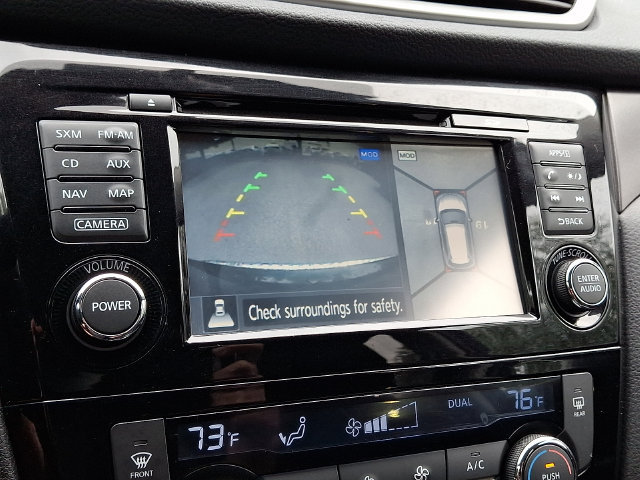Used 2014 Nissan Rogue SV w/ SV Premium Package AWD/4WD image 18