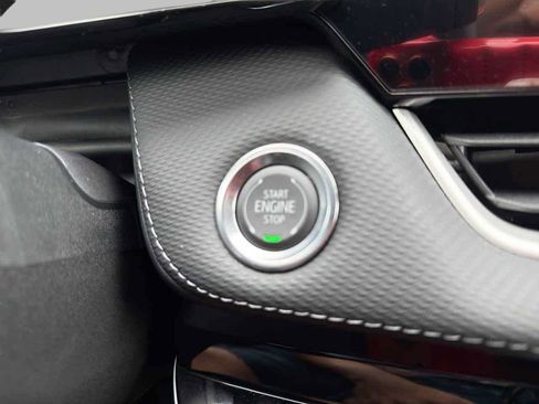 New 2026 Chevrolet Equinox LT w/ Convenience Package II image 29