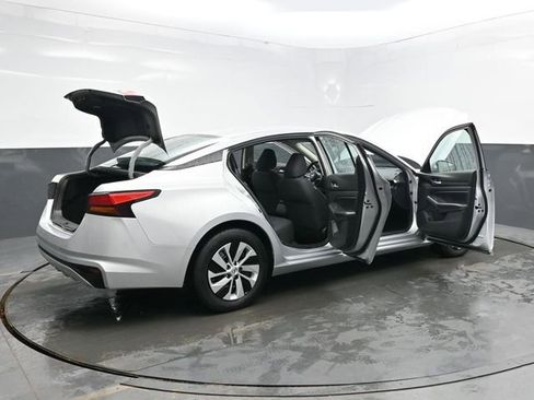 Used 2021 Nissan Altima 2.5 S image 38