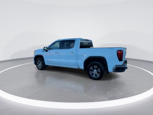 Used 2025 GMC Sierra 1500 SLT image 6