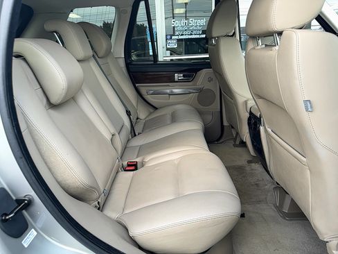 Used 2012 Land Rover Range Rover Sport HSE AWD/4WD image 26