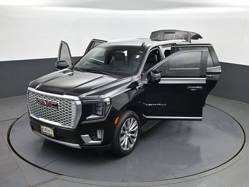 Used 2022 GMC Yukon Denali AWD/4WD image 31