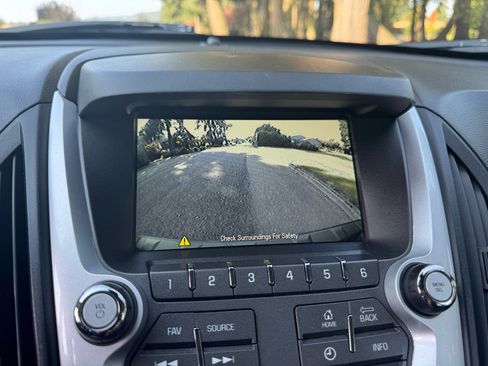 Used 2013 Chevrolet Equinox LT image 21