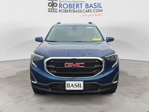 Used 2021 GMC Terrain SLE w/ Driver Convenience Package image 8