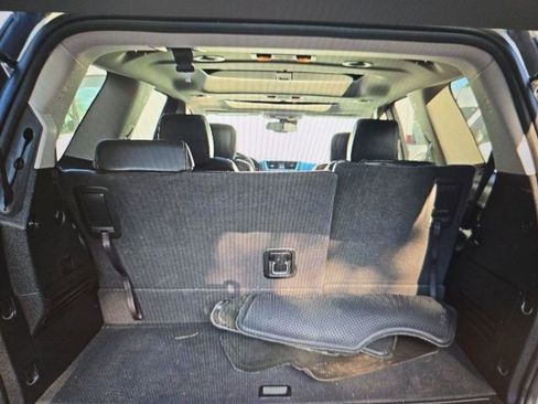 Used 2014 GMC Acadia SLT AWD/4WD image 9