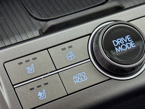 New 2026 Hyundai Kona Limited FWD image 19