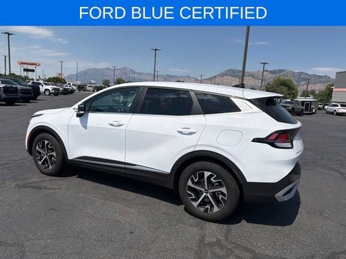 Used 2024 Kia Sportage EX FWD image 9