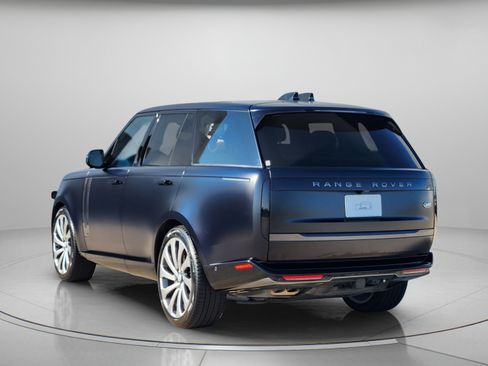 Certified 2023 Land Rover Range Rover Autobiography AWD/4WD image 3