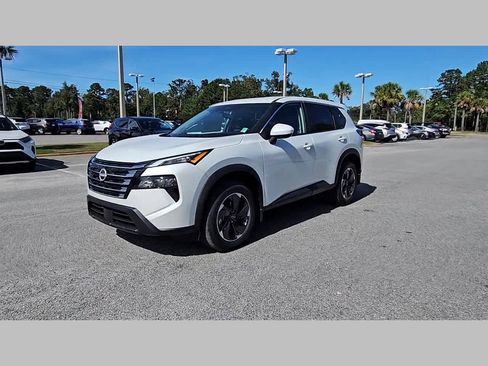 New 2026 Nissan Rogue SV image 22