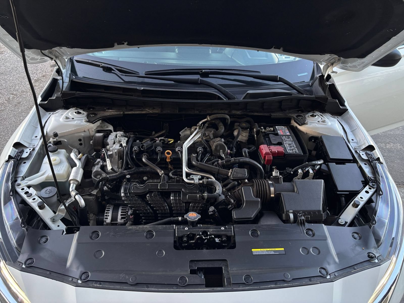 Used 2025 Nissan Altima 2.5 SV FWD image 32