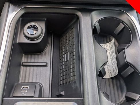 New 2025 Ford Expedition Tremor image 28