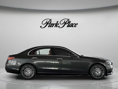 Used 2026 Mercedes-Benz C 300 4MATIC Sedan image 25