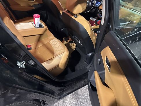 Used 2021 Nissan Sentra SV w/ SV Premium Package image 12