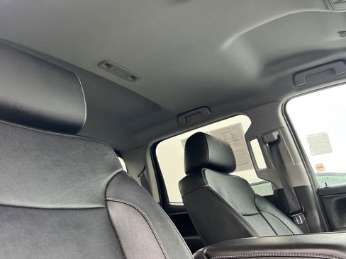 Used 2017 GMC Sierra 1500 SLT image 16